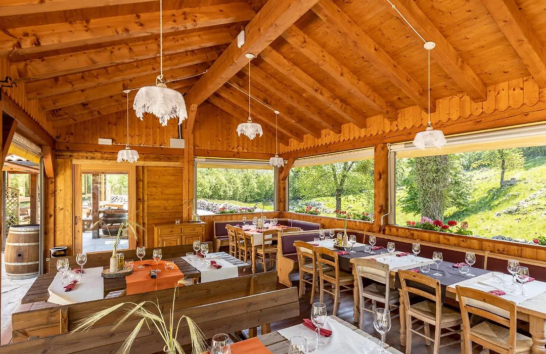 Agriturismo Fattoria Carolina - Friuli Venezia Giulia - Val d'Arzino-1